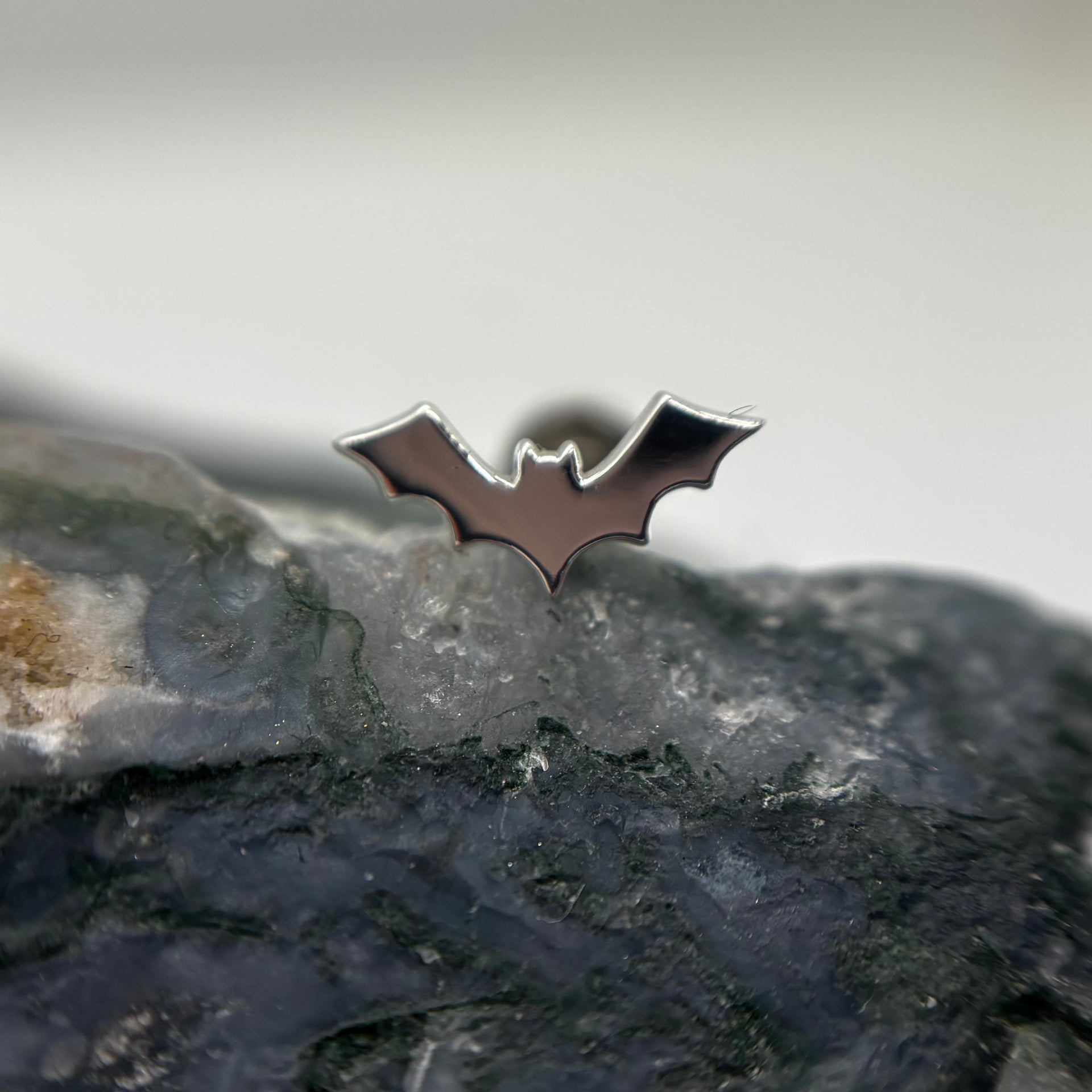 Limited Edition Silver Bat - For healed piercings !