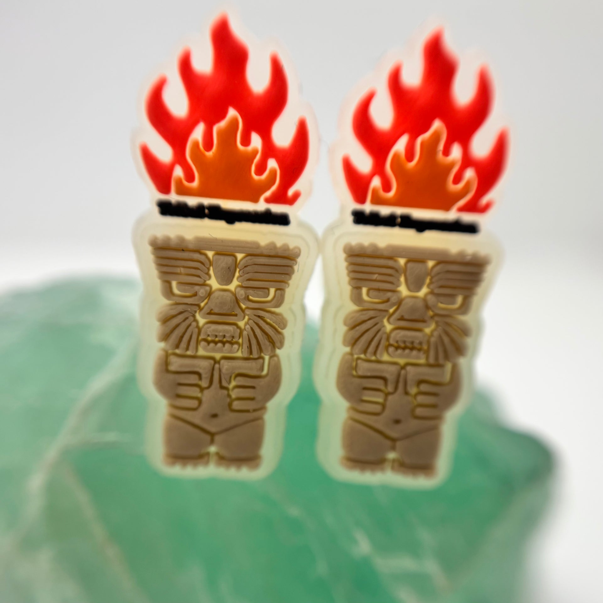 Glow-in-the-dark Jibbitz