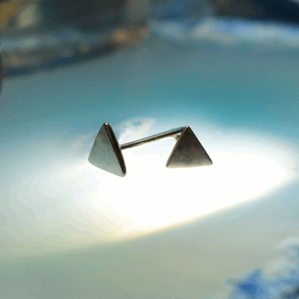 Solid 14kt Yellow Gold threadless tops. Triangle basic shapes